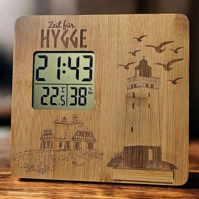 Holz Uhr & Wetterstation mit QI Ladefunktion, personalisierbar Holz Uhr & Wetterstation mit QI Ladefunktion, personalisierbar