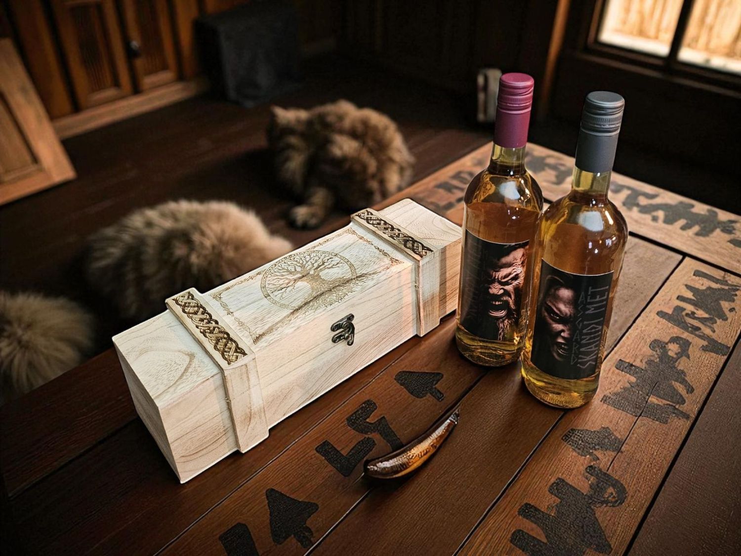 Skandi Met Geschenkbox – gravierte Holztruhe mit 1 Flasche Met