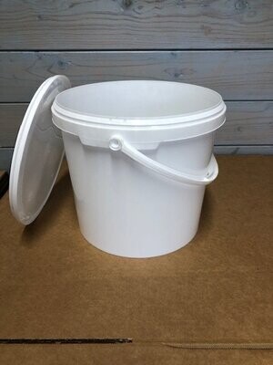 5600ml Round White T/E Tubs/Buckets with Handles and Lids