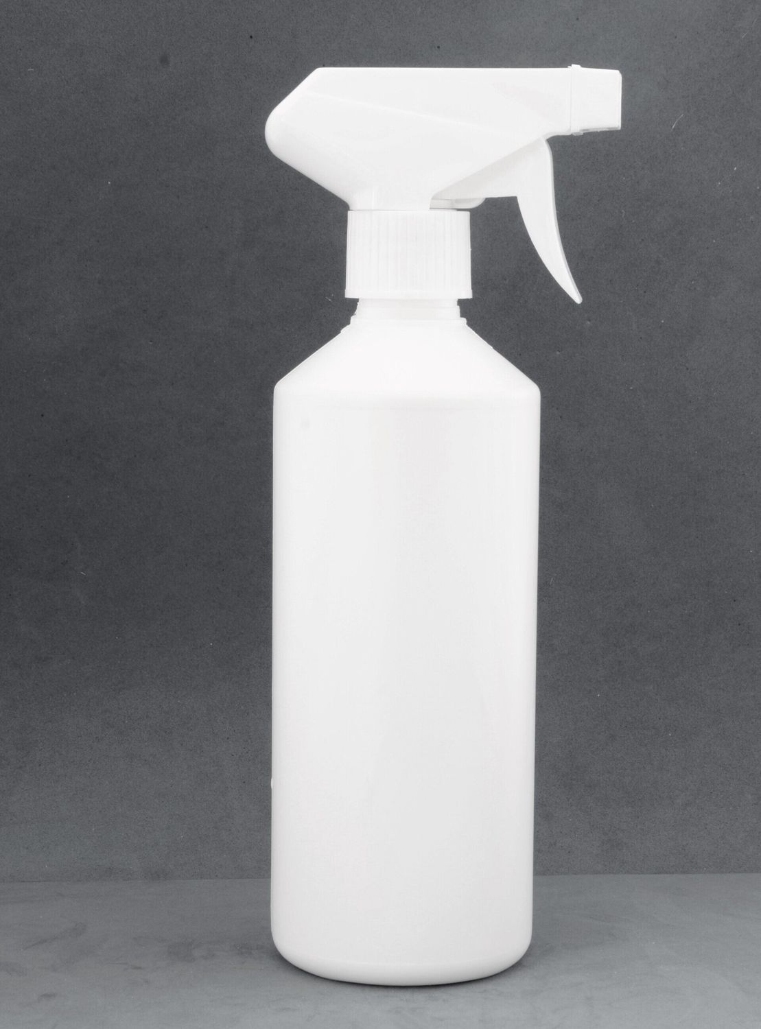 500ml White Bottles with 28mm Trigger Spray Screw Caps