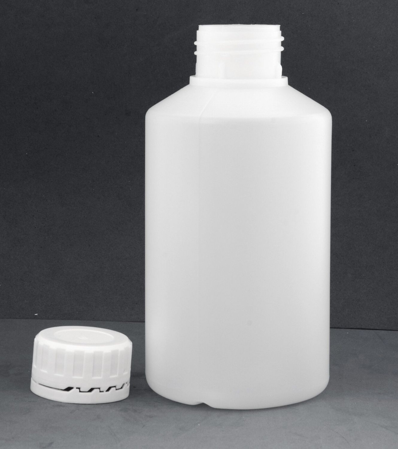 500ml Wide Neck Bottle with 38mm  Wadded Tamper Evident Screw Caps