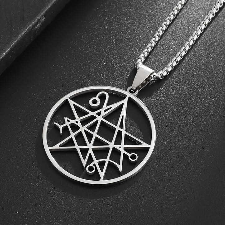Necronomicon Halskette