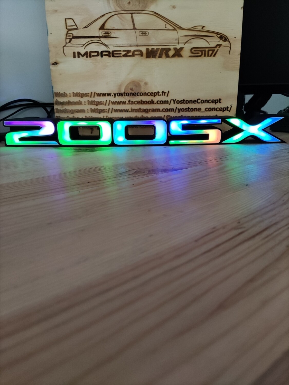 Enseigne lumineuse connectée logo 200SX format : 500