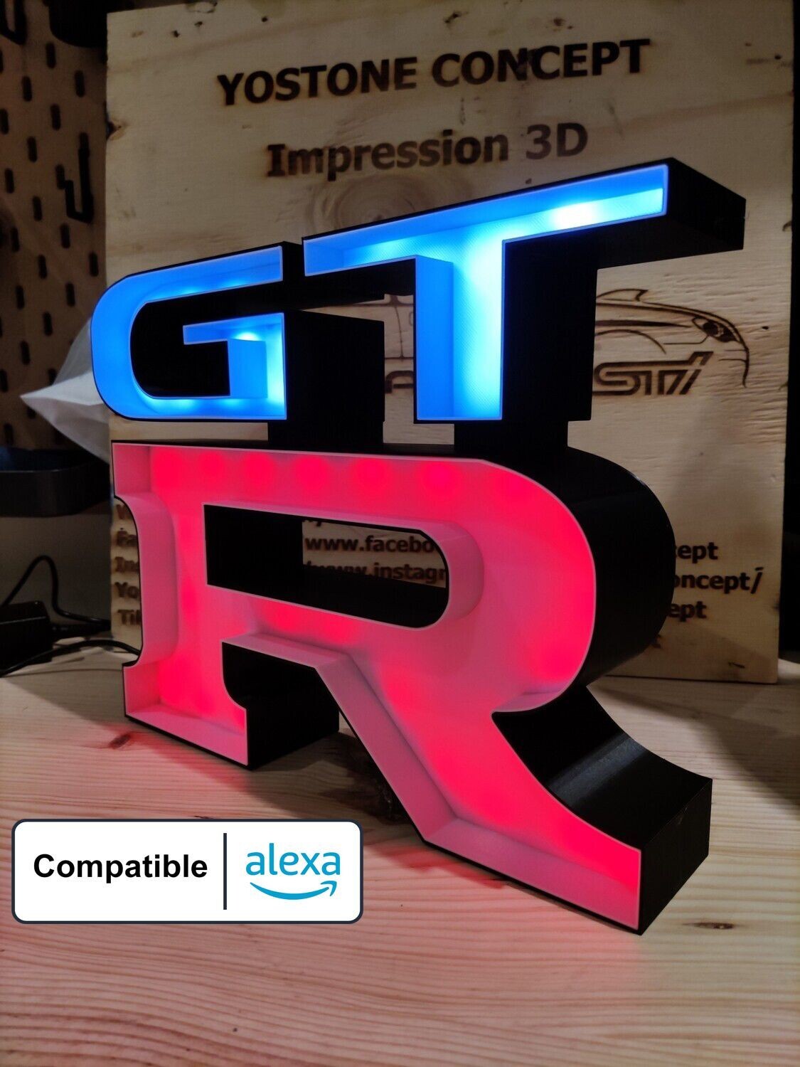 Enseigne lumineuse connectée logo GTR format : 300