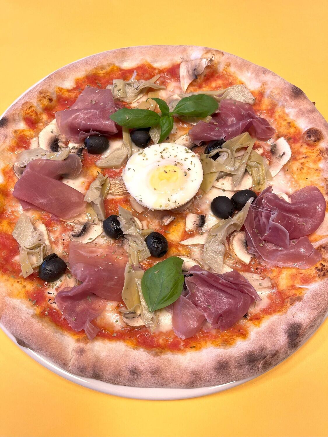 Pizzeria capricciosa deals