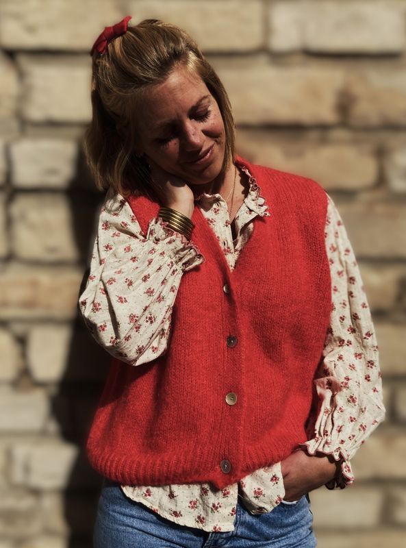 GILET ALPHABET CORAIL ??
