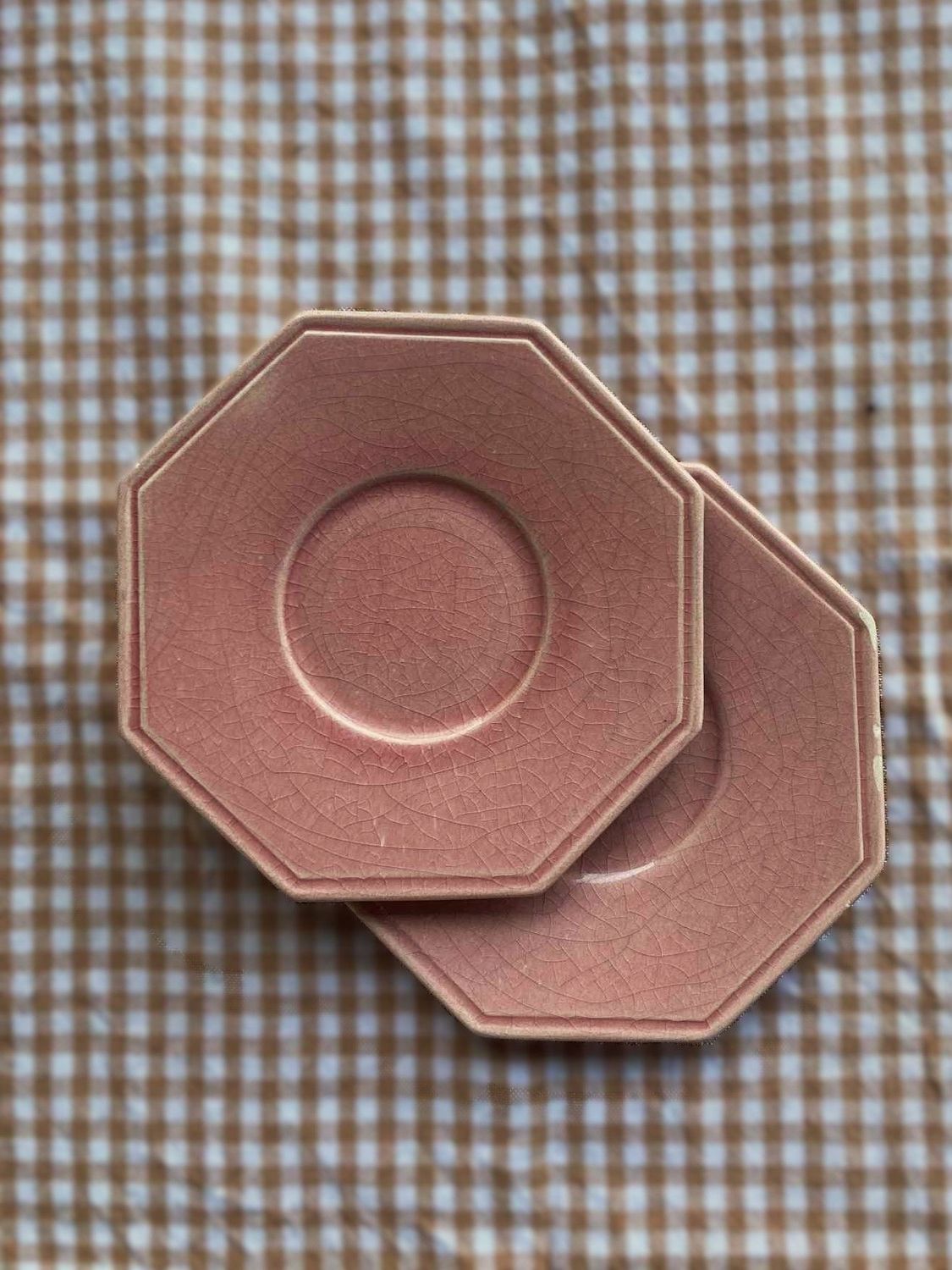 ASSIETTES FLOW SECONDE MAIN ? ASSIETTES FLOW SECONDE MAIN ?