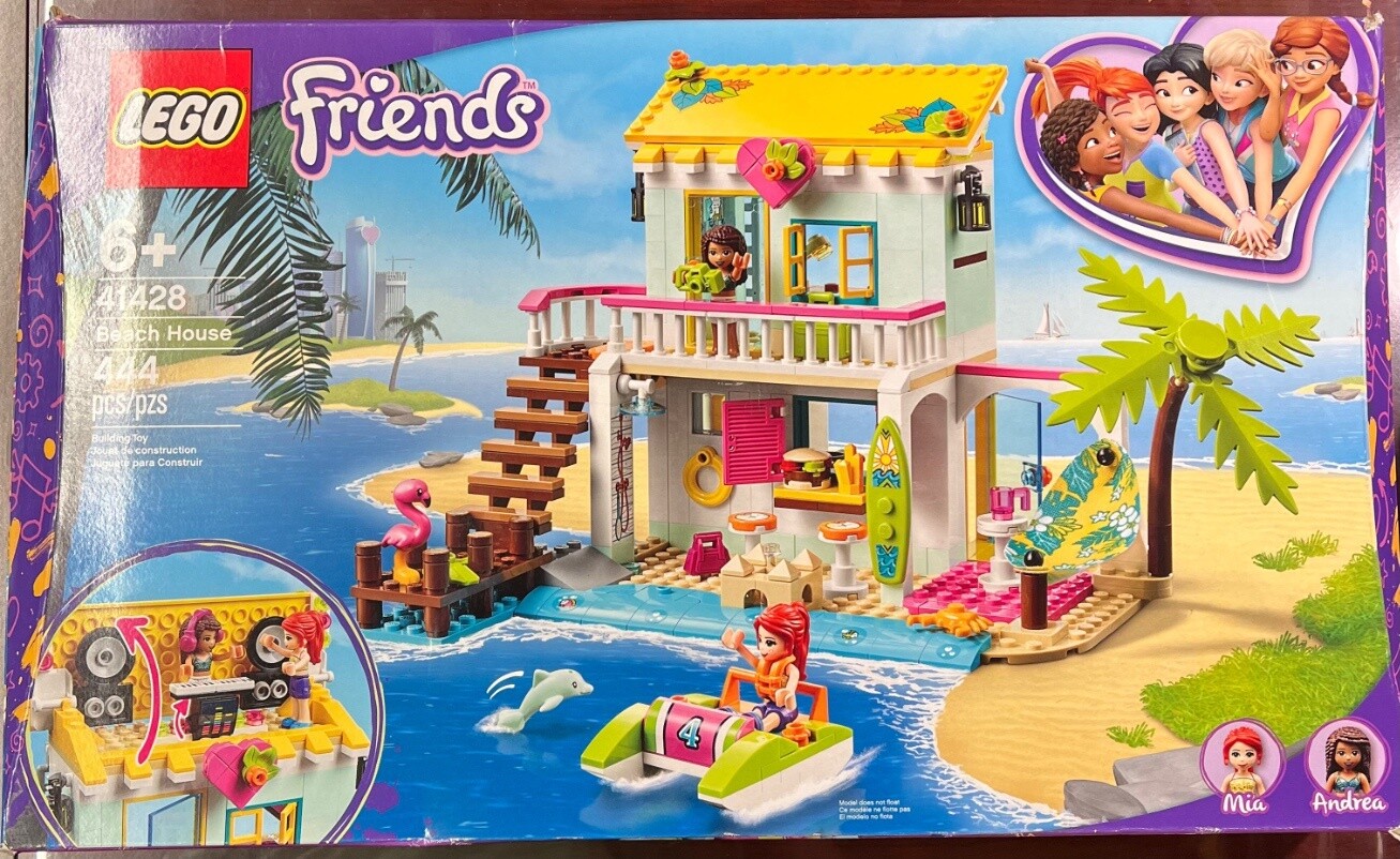 LEGO Friends Toy Beach House 41428 with Andrea and Mia Mini-Dolls (444 Pieces)