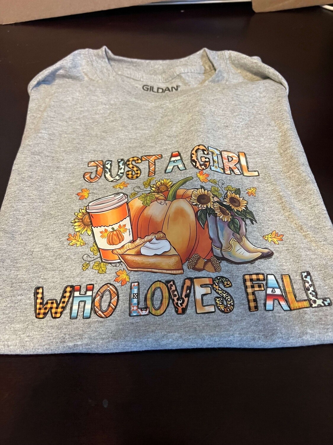 Just a girl who love fall t-shirt gray medium
