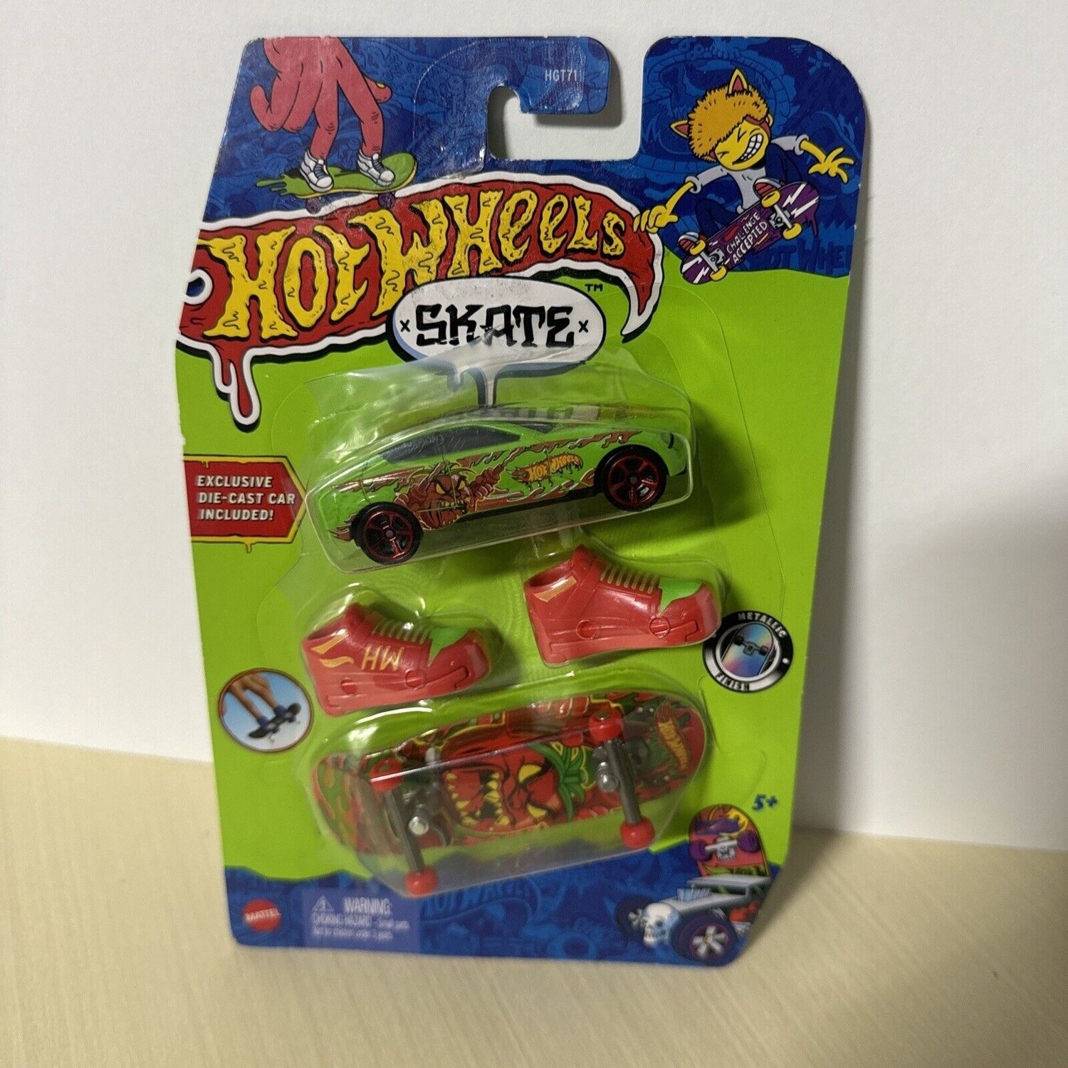 Hot Wheels Skate Board  PV eon Design 1