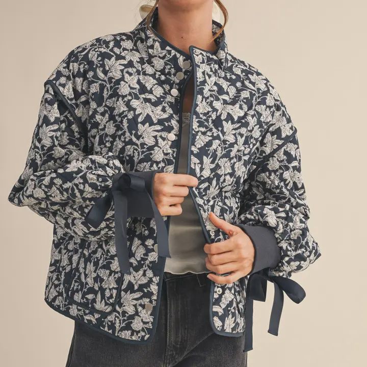 Floral Quilted Jacket with Ribbon, Size: Small
