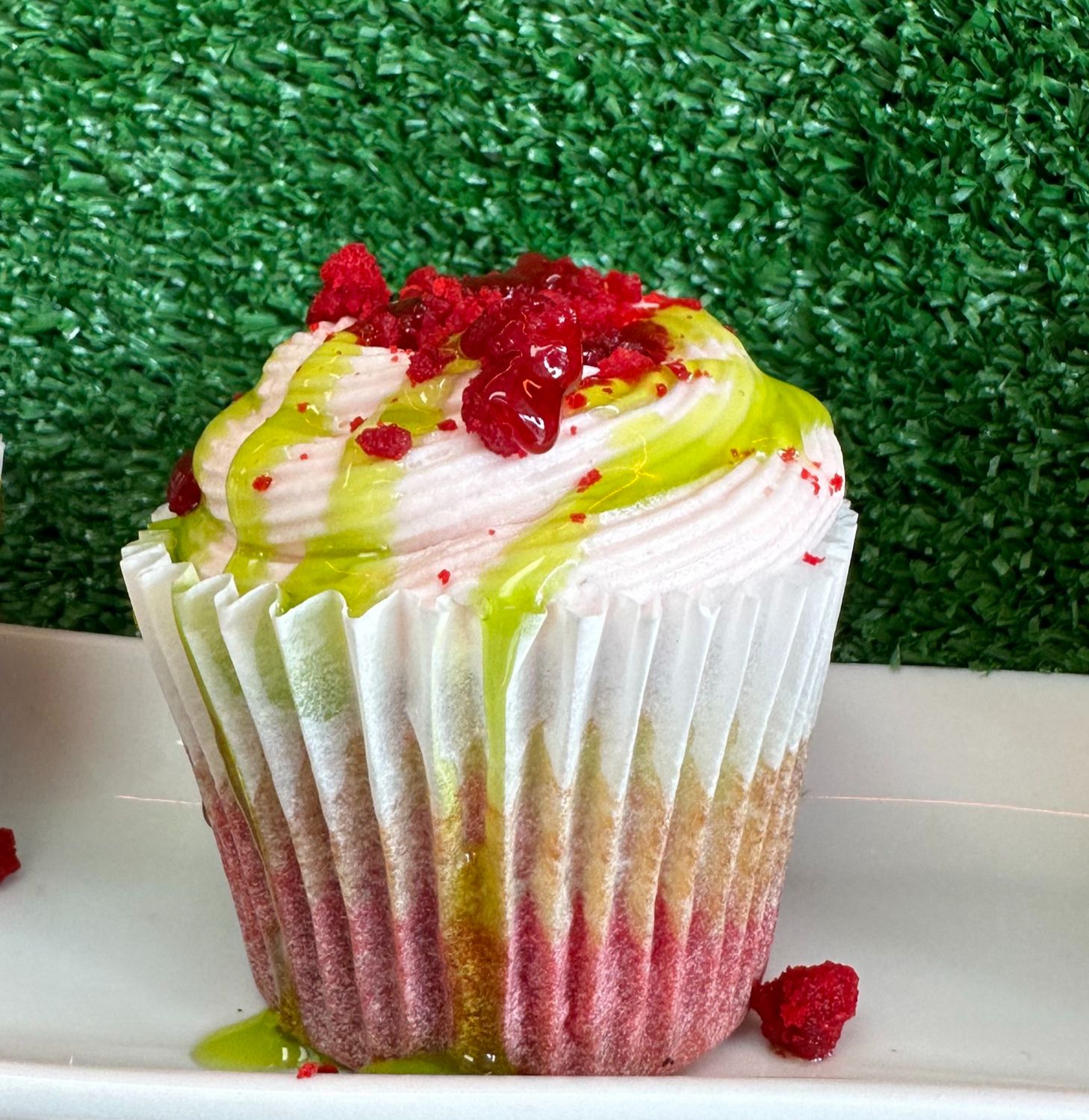 BBW (Best of Both Worlds) Cupcake