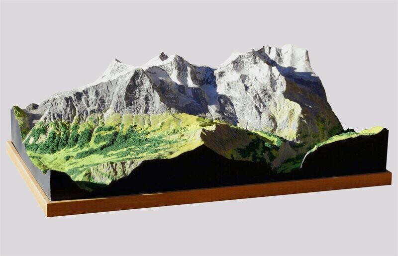 Eiger, Mönch & Jungfrau ♦  1:25.000 ♦  coloriert