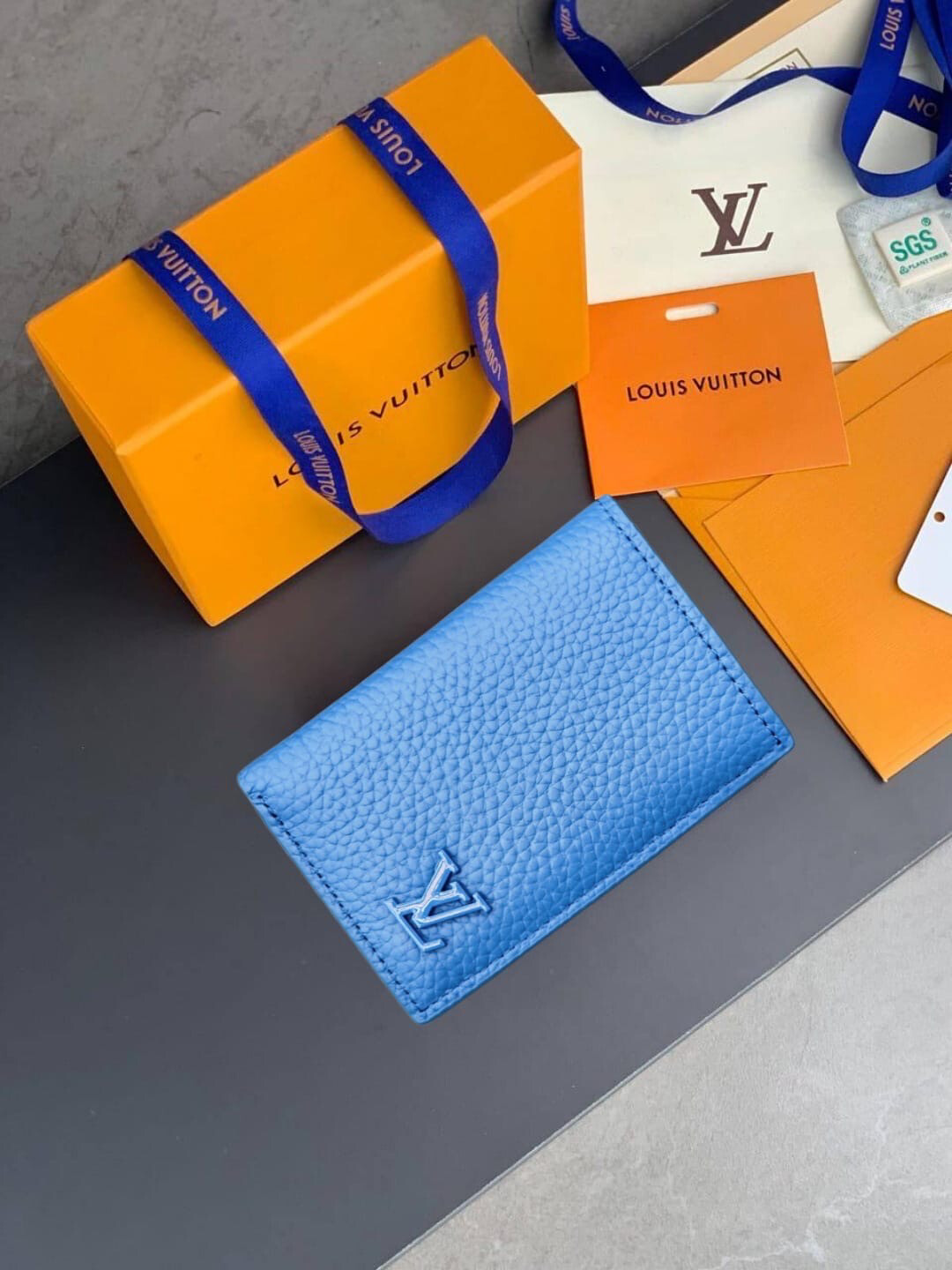 LV wallet