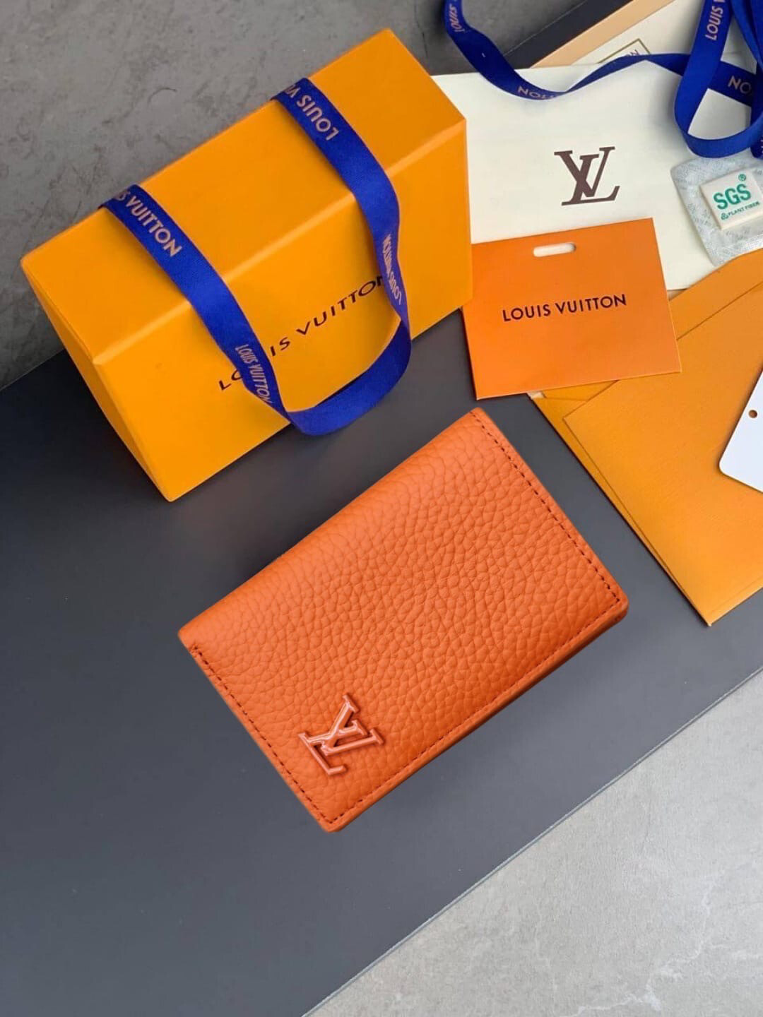 LV wallet
