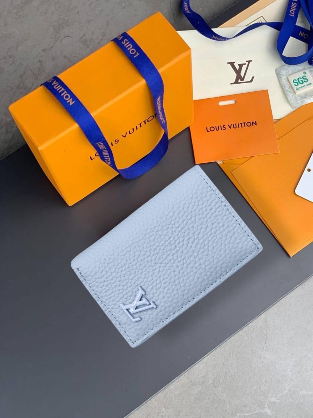 LV wallet