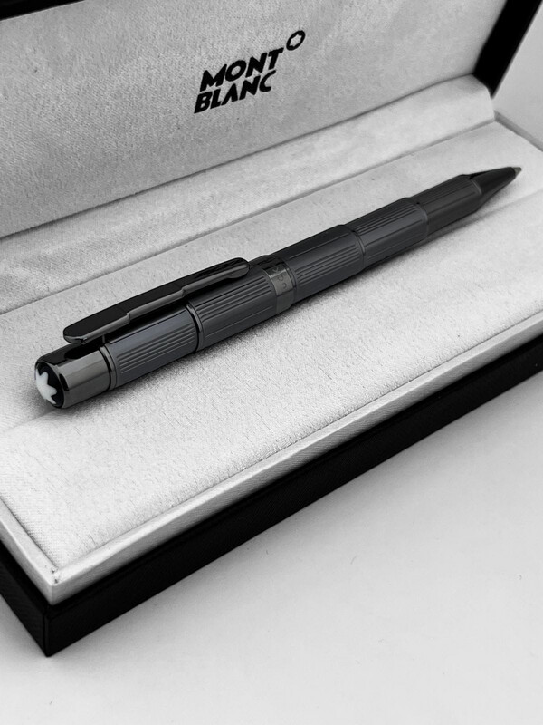 Pen