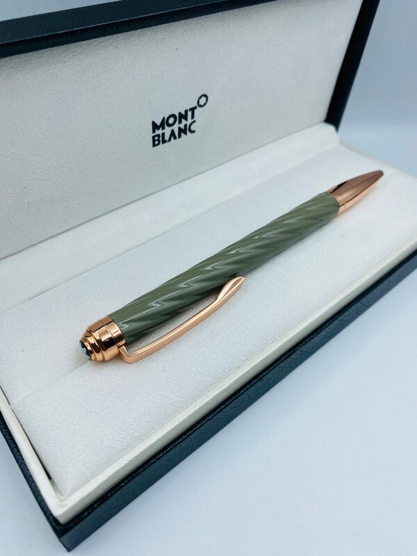 Pen