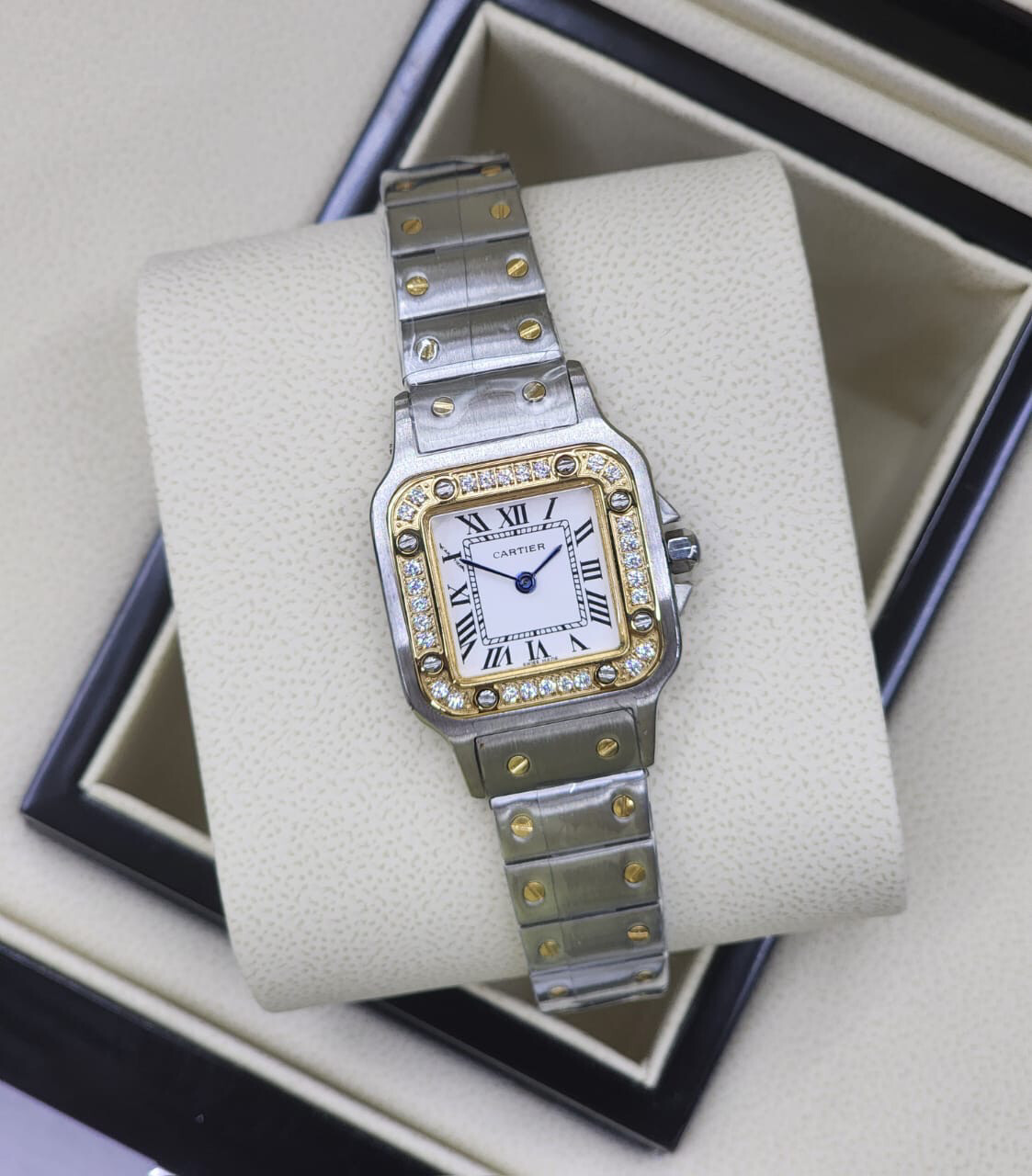 Lady watch