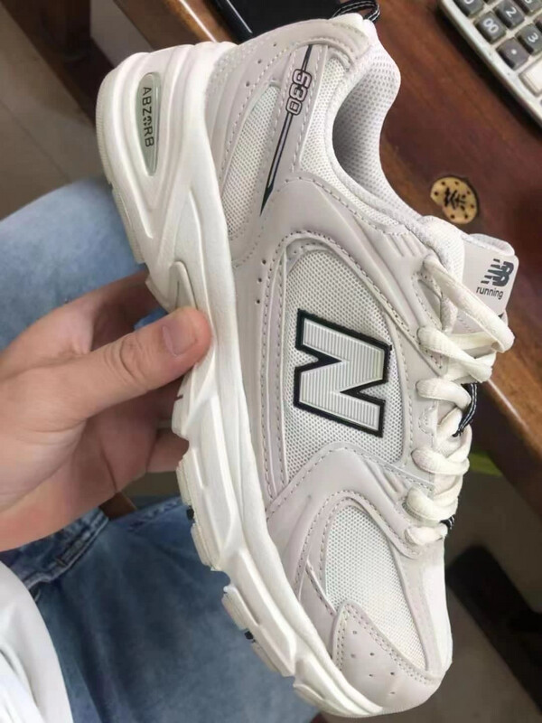 Shoese 