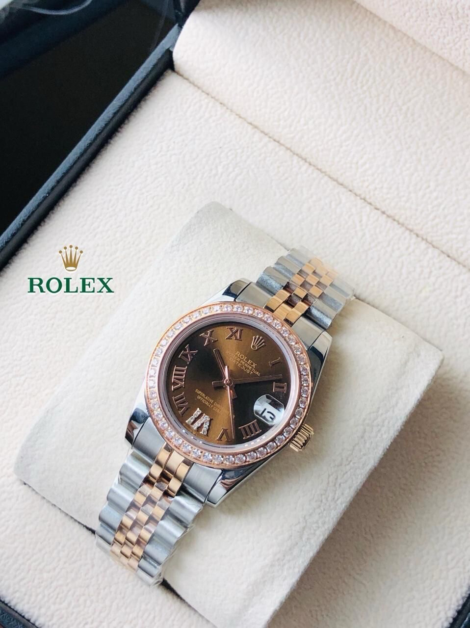 Lady watch