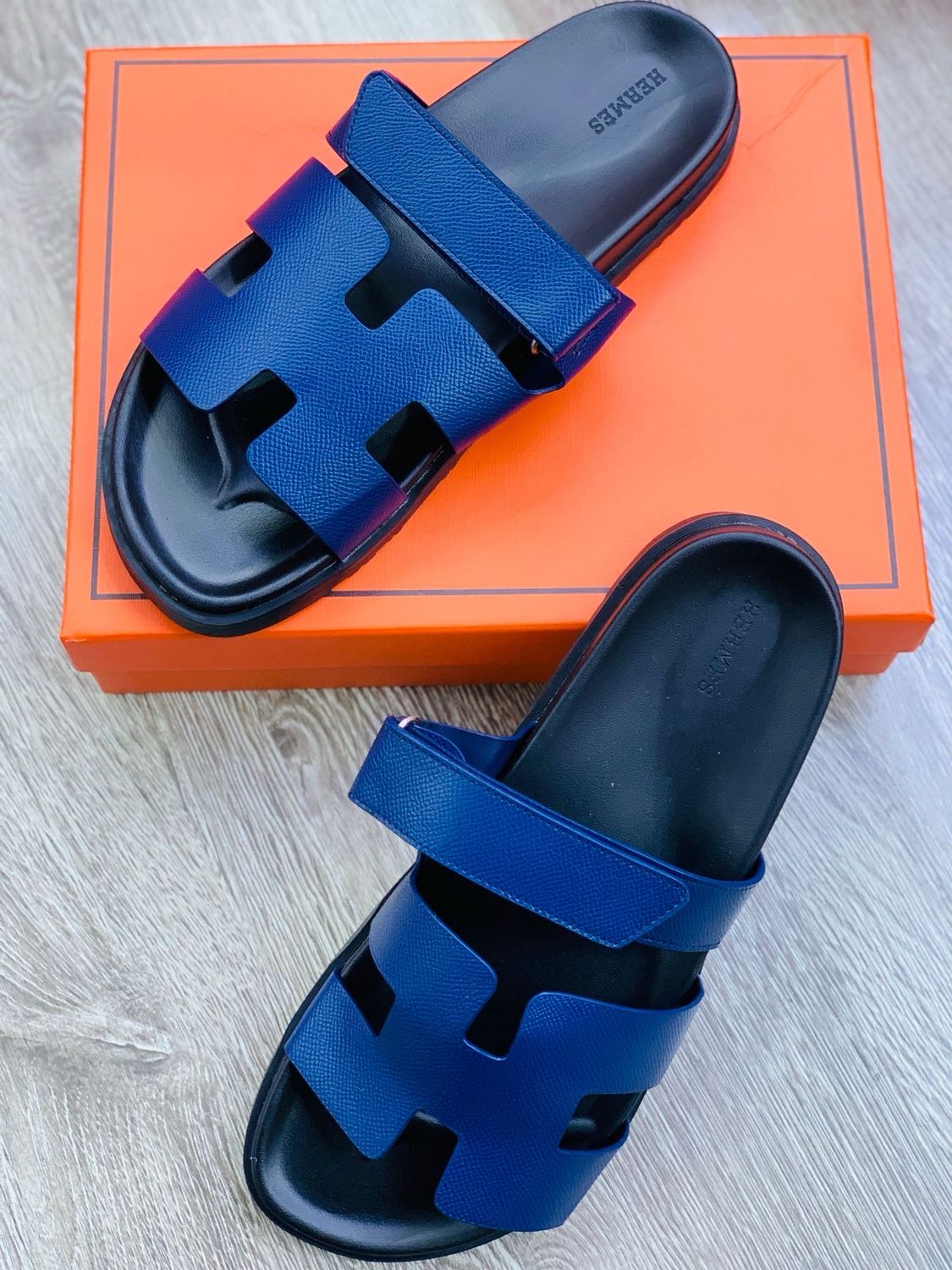 Slipper H