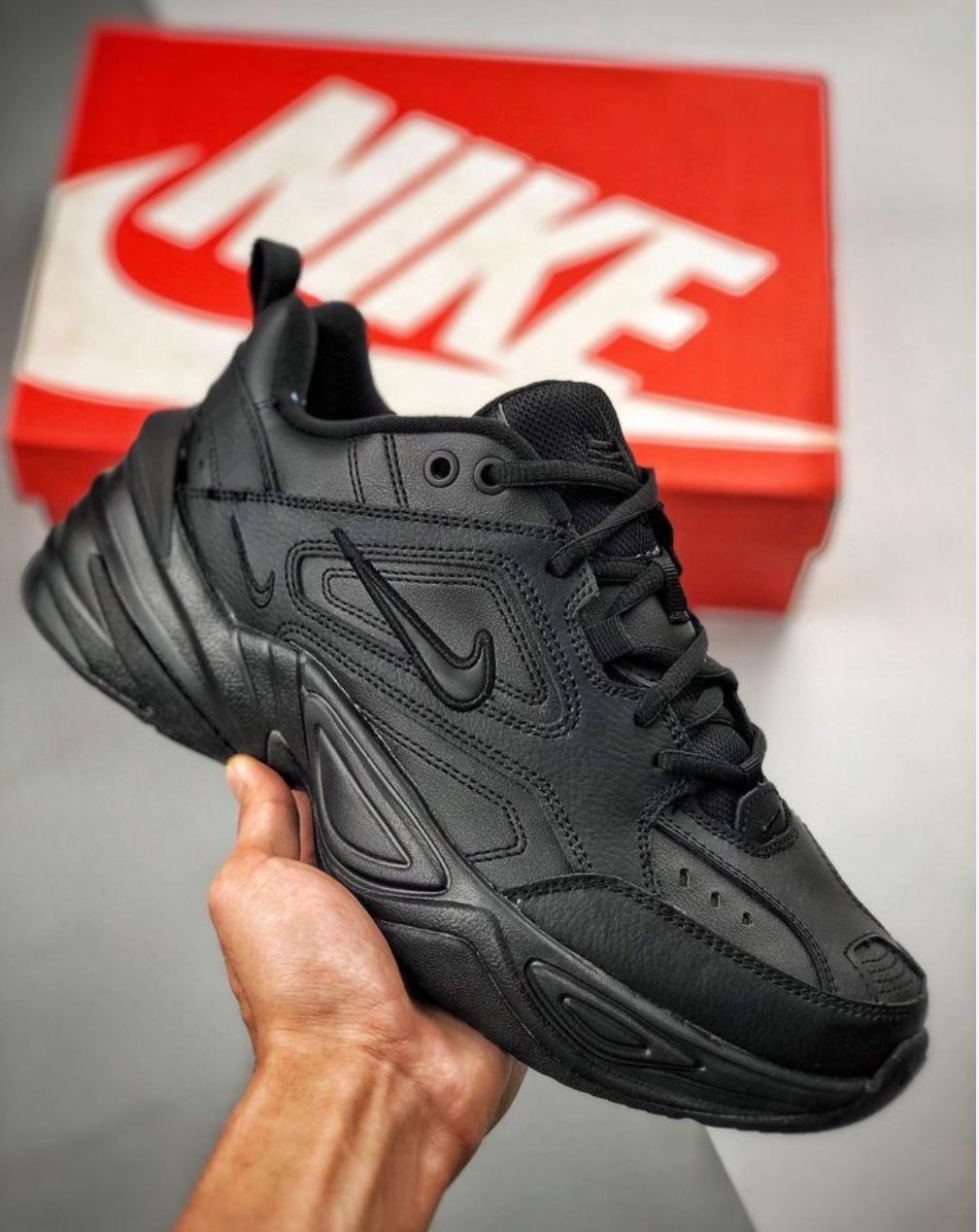 Nike shoes 