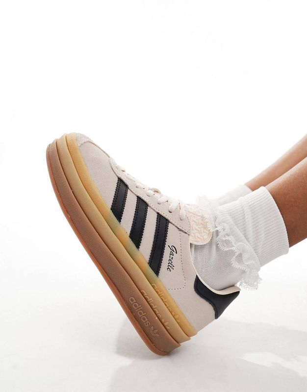 Adidas shoes 