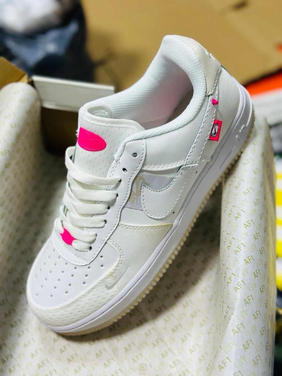 Nike - Air Force 