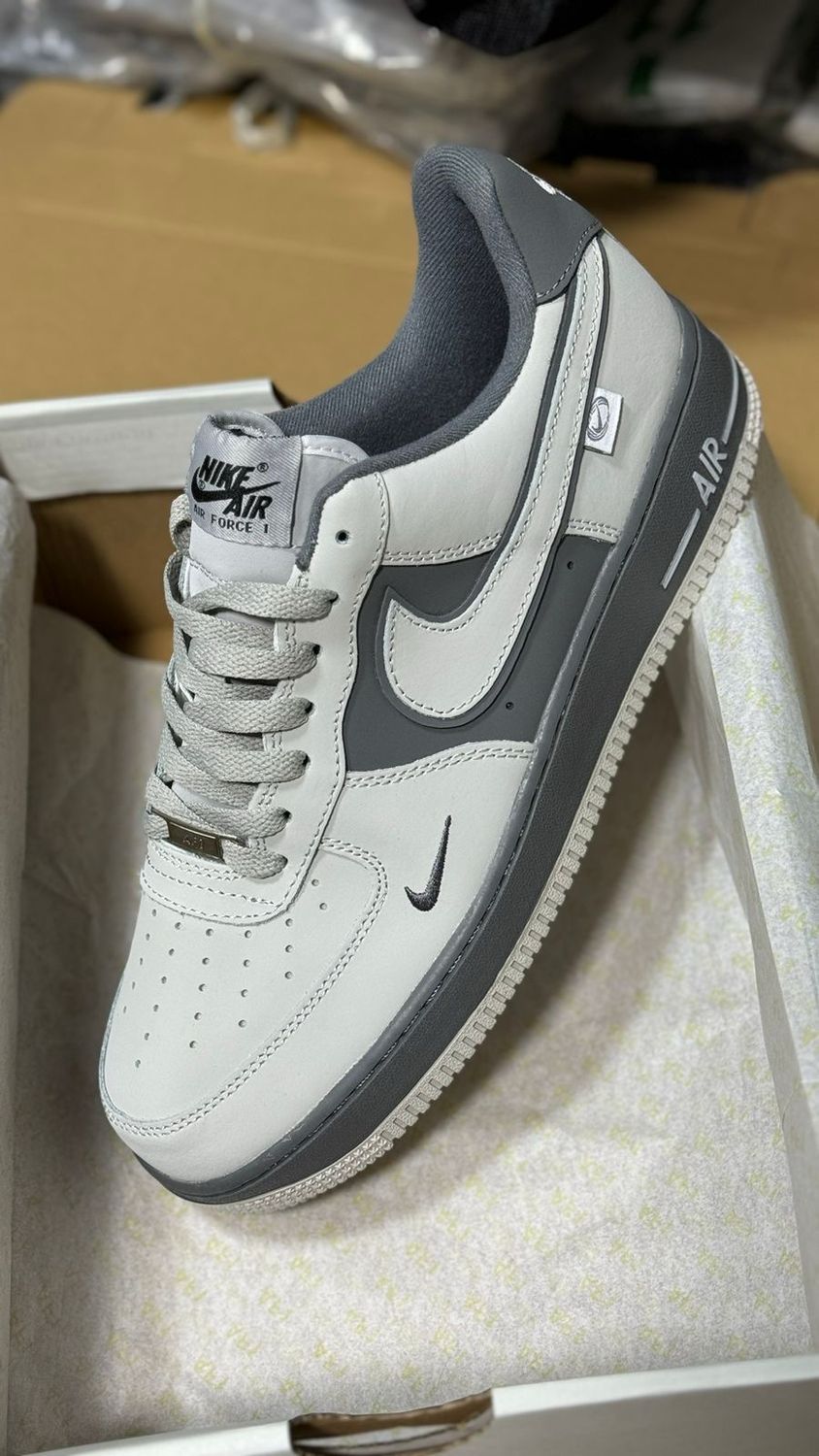 Nike - Air Force 