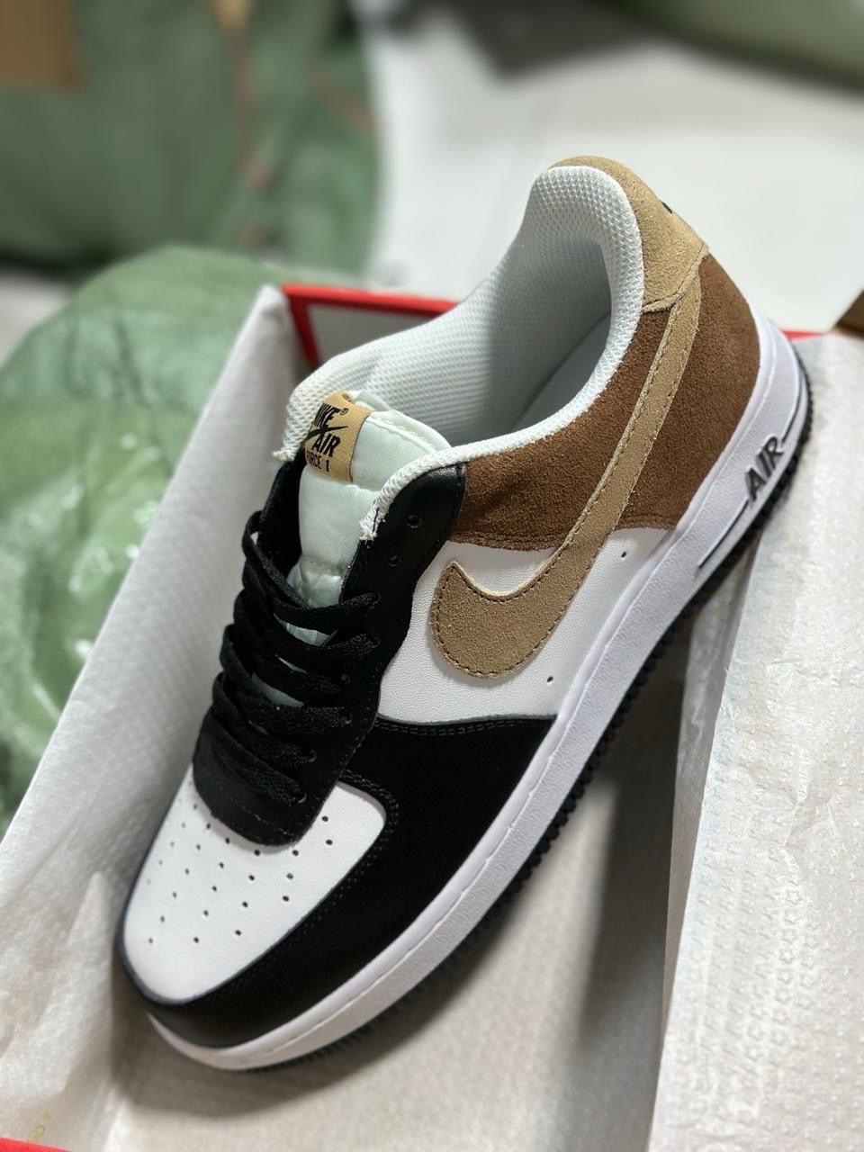 Nike - Air Force 