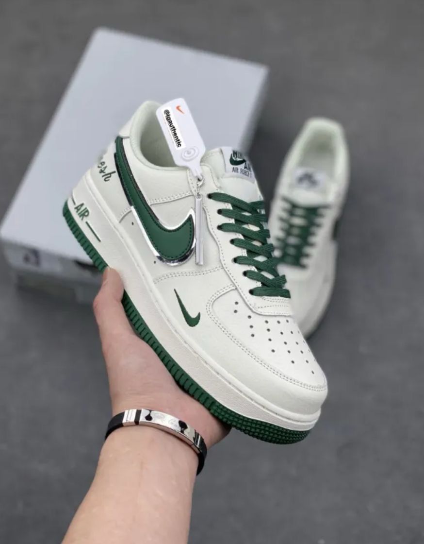Nike Air Force