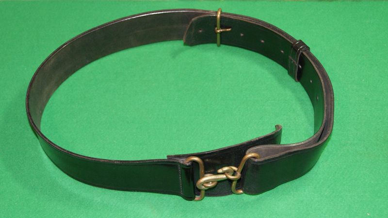 ​1940s Royal Ulster Constabulary Belt & Bayonet Frog