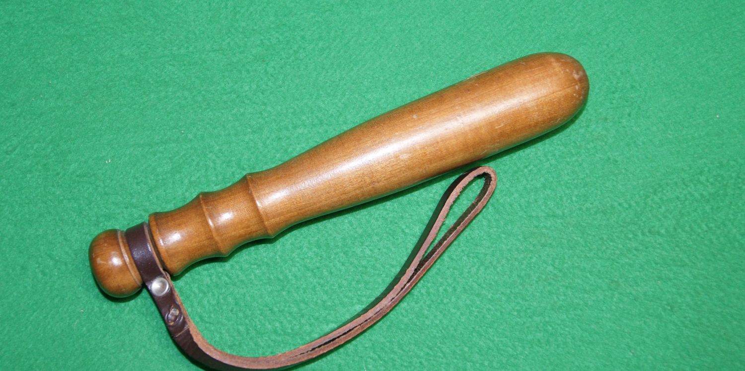 ​1980's Police Woman's No4 Handbag Truncheon