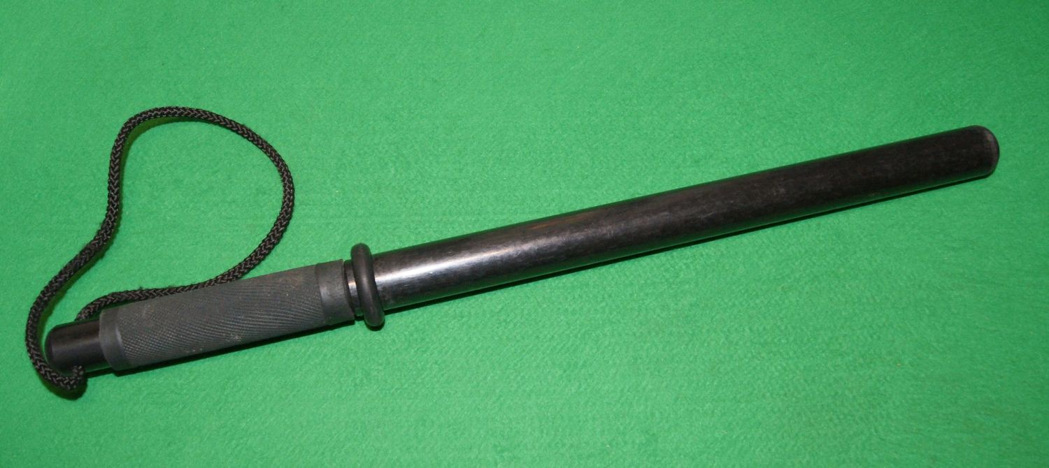 Vintage British Public Order Heavy Riot Baton Vintage British Public Order Heavy Riot Baton