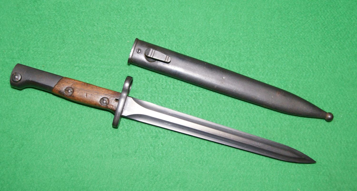 ​Egyptian FN-49 Bayonet