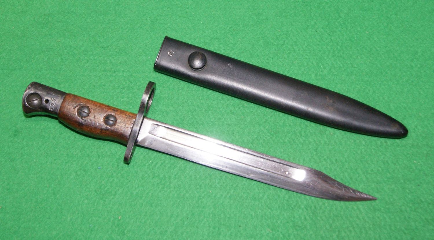 British No5 MkI Jungle Carbine Bayonet British No5 MkI Jungle Carbine Bayonet