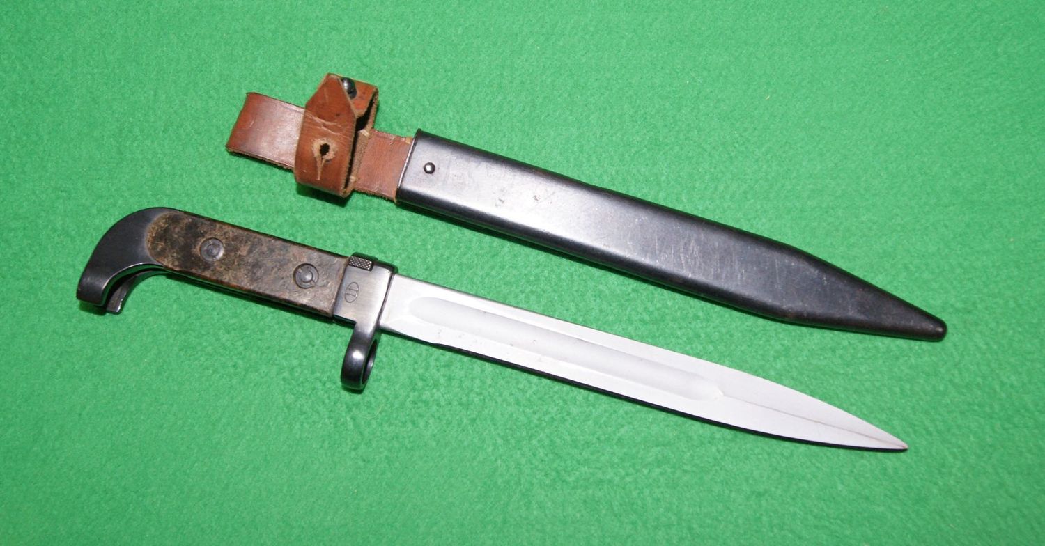 Polish AK-47 type 1 Bayonet Polish AK-47 type 1 Bayonet