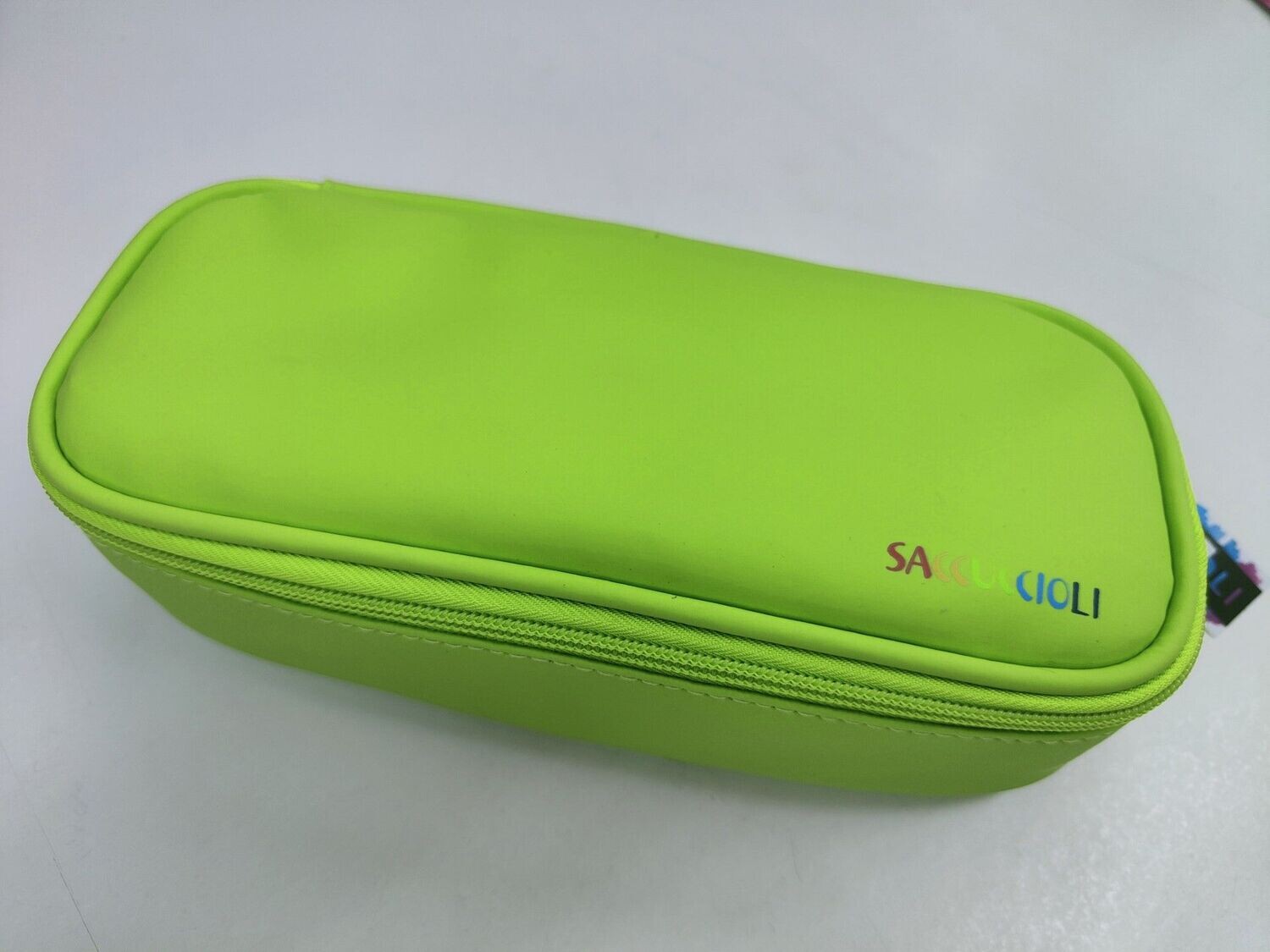 ESTUCHE PORTATODO SILICONA VERDE MANZANA