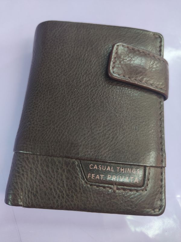BILLETERO HOMBRE PRIVATA PIEL MARRÓN CARTERA CABALLERO CON BROCHE Y MONEDERO EXTERIOR 