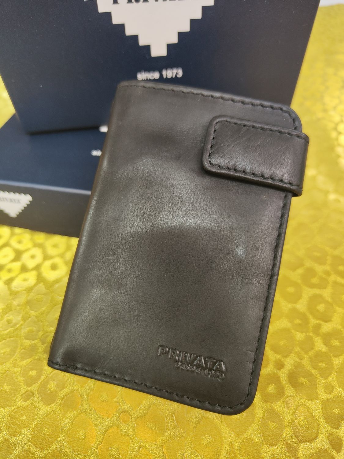 MINI BILLETERO HOMBRE PRIVATA PIEL NEGRO CON PORTAMONEDAS 