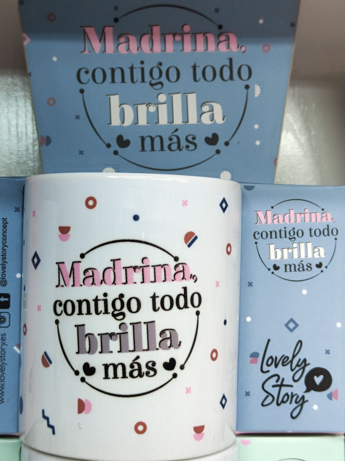 TAZA ERES UNA MADRINA MUY TOP LOVELY STORY 