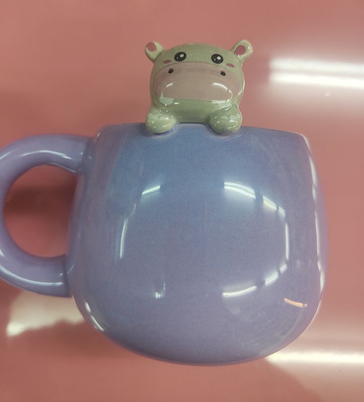 TAZA CON CHARM HIPOPÓTAMO 470ML I TOTAL TAZÓN MUG