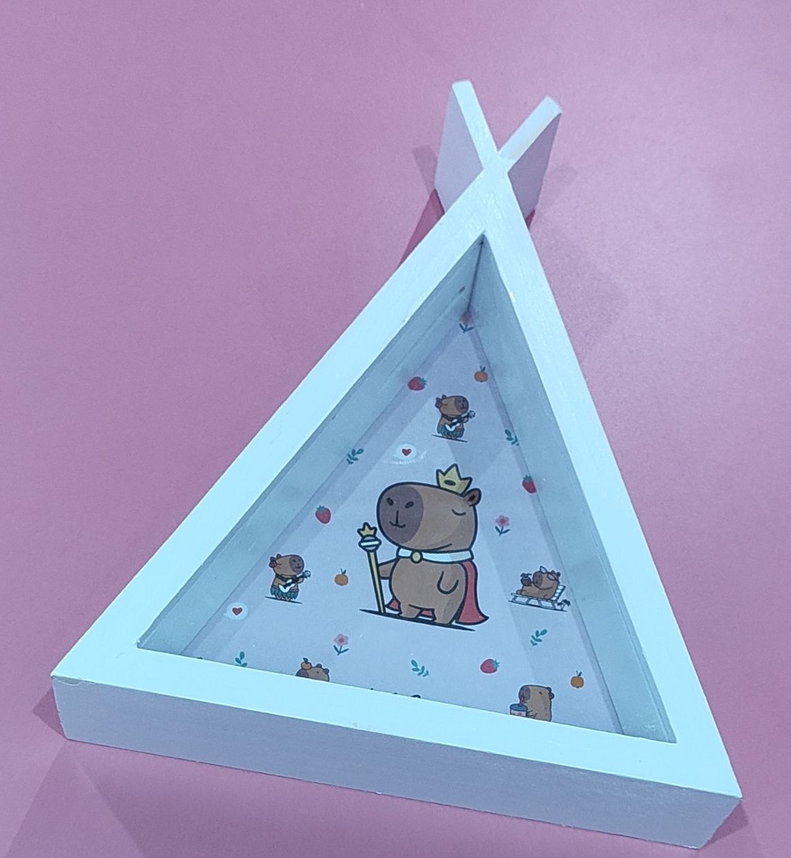HUCHA TIPI MADERA CAPIBARA LOVELY STORY 