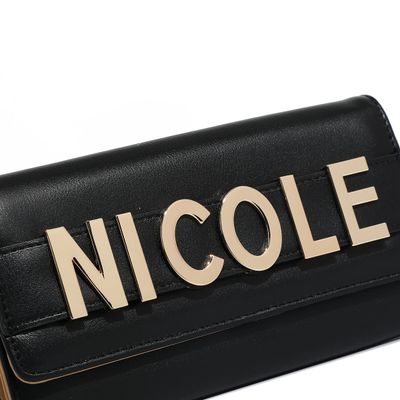 BILLETERO MUJER NICOLE LEE  CALISTA NEGRO BILLETERO PLANO con tapa 