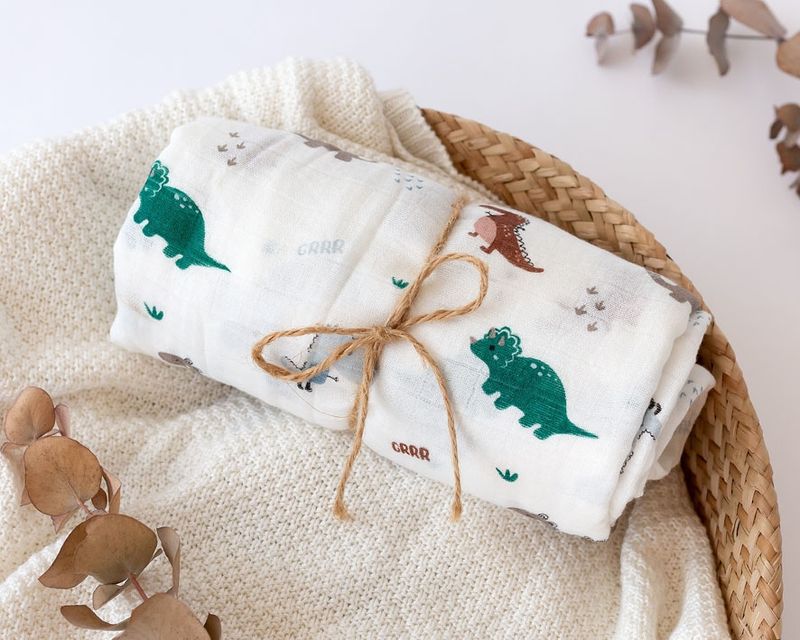 MUSELINA DINOSAURIOS KIOKIDS 120 X 120 CM