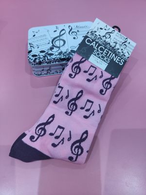 CALCETINES EN LATA NOTAS MUSICALES MÚSICA 