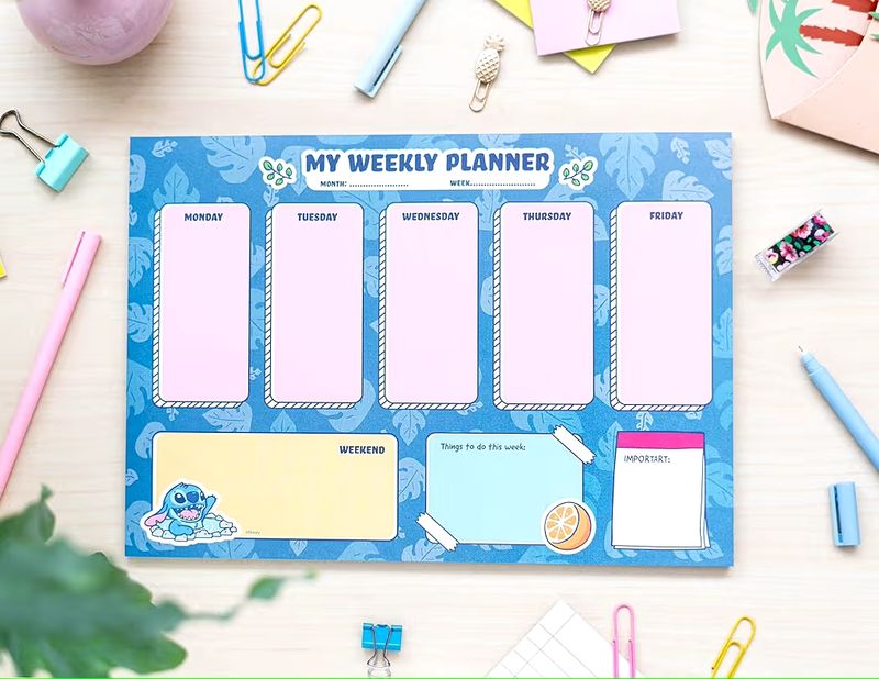 PKANIFICADOR SEMANAL STITCH BLACK FRIDAY 