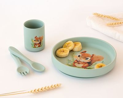 VAJILLA BEBÉ SILICONA VERDE 4 PIEZAS KIOKIDS 