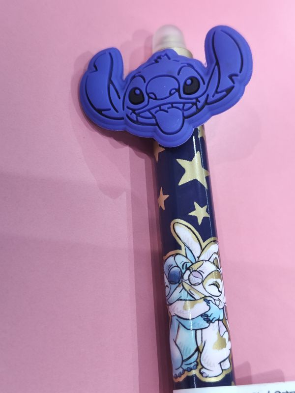 BOLÍGRAFO BORRABLE STITCH ANGEL GOLD VIOLETA COOLPACK DISNEY TINTA AZUL 